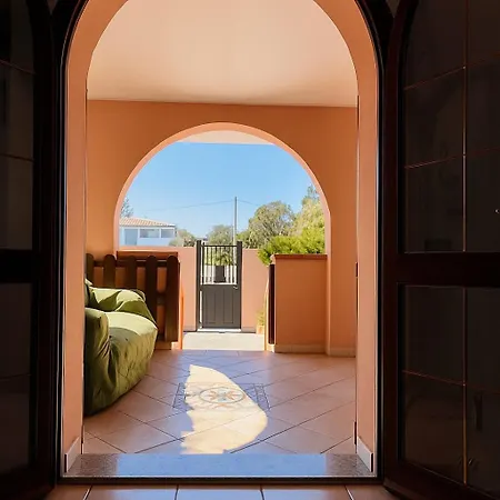 Hébergement de vacances Ornella - 3 Bagni, Giardino, Mare A 1 Minuto