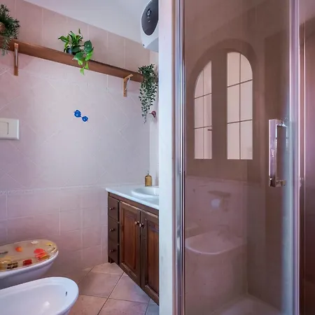 Ornella - 3 Bagni, Giardino, Mare A 1 Minuto Feriehus *