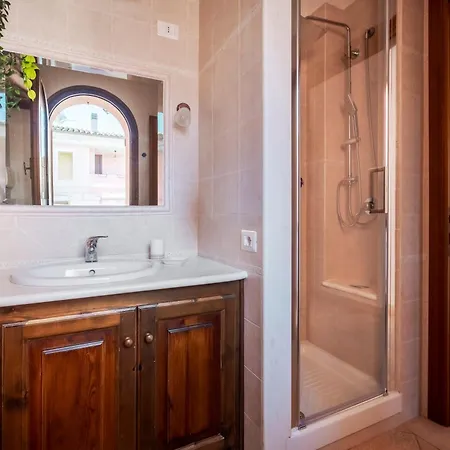 Feriehus Ornella - 3 Bagni, Giardino, Mare A 1 Minuto *